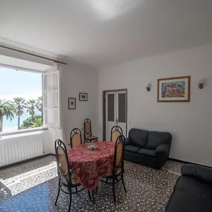 La Spagnuola - Cinquecentesca Sul Mare Con Parco Privato , Savona Italien